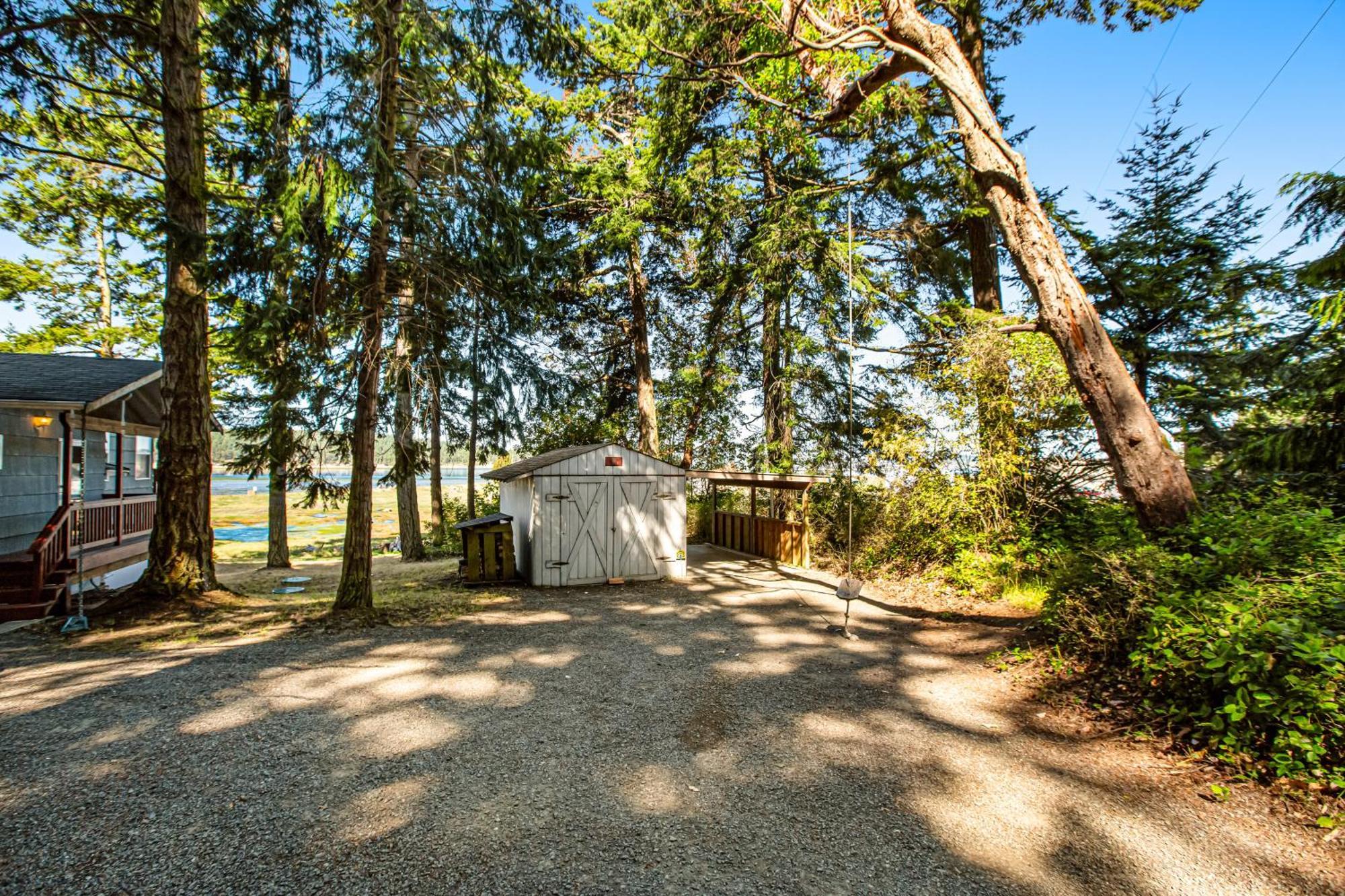 Marrowstone Island Beach Cabin Экстерьер фото