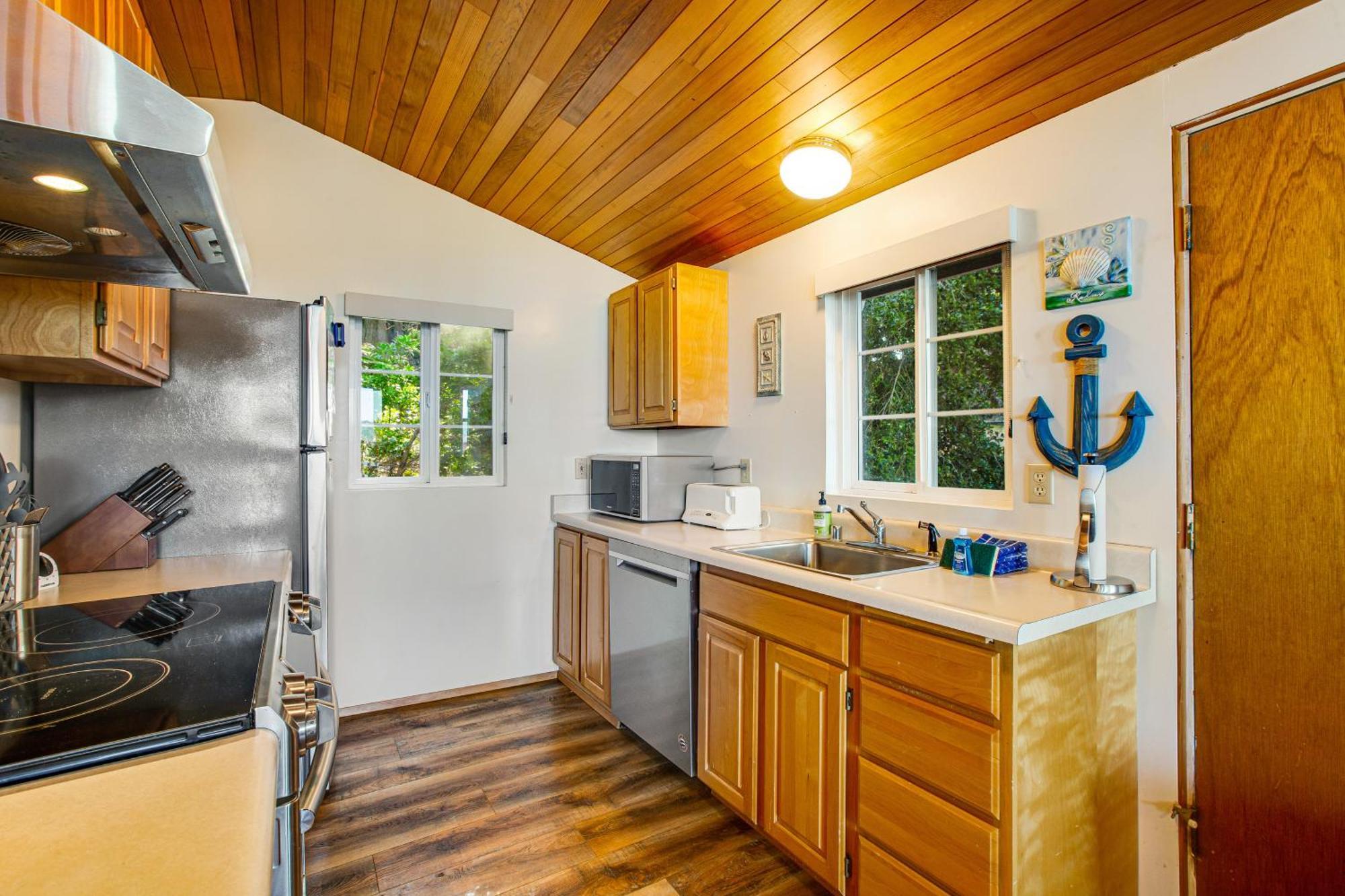 Marrowstone Island Beach Cabin Экстерьер фото