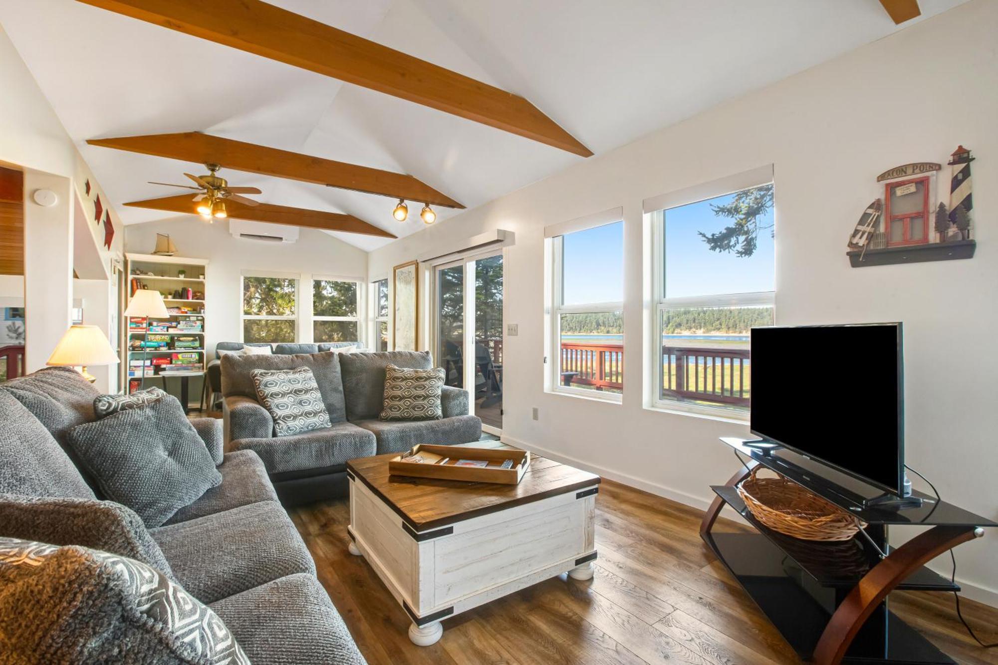 Marrowstone Island Beach Cabin Экстерьер фото